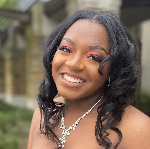 lauryn prom